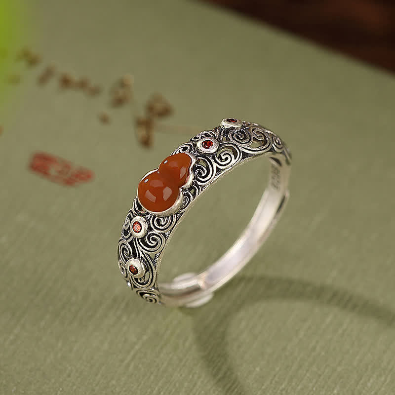 Agate and Jade Gourd Silver Ring — product view 3