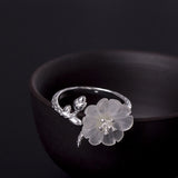 Clear Crystal Flower Silver Ring — detail view 5