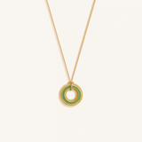 Collar con círculo de jade