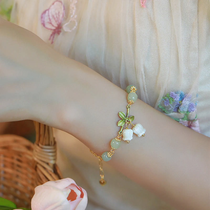 Jade Lily of the Valley Chain Bracelet — product view 6