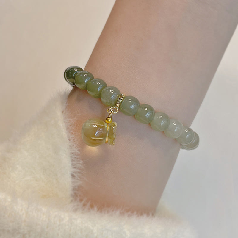 Jade Pouch Charm Bead Bracelet — product view 4