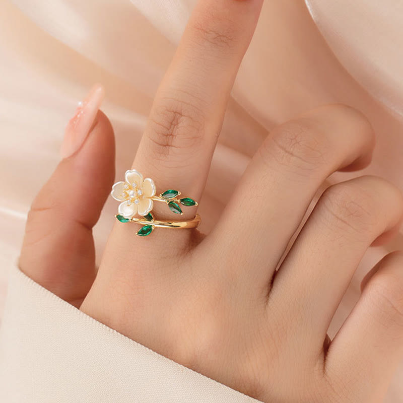 Pearl Flower Adjustable Ring — detail view 5