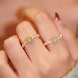 Small Stone and Silver Elastic Ring — detail view 3